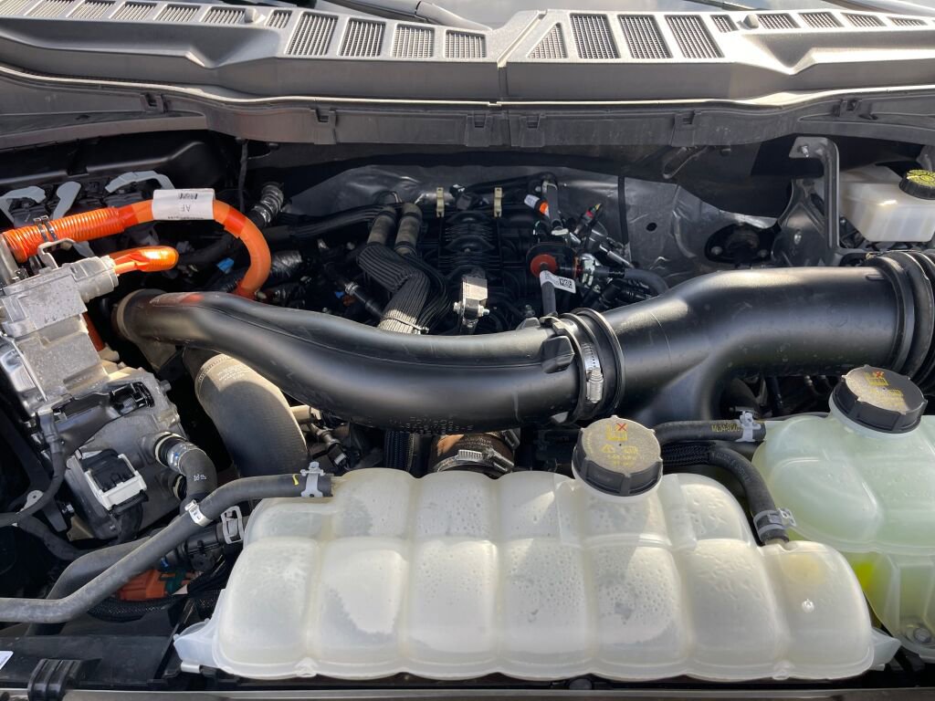 Used 2024 Ford F150 XLT w/ Mobile Office Package image 30