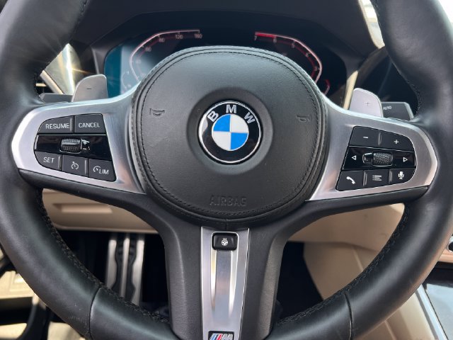 Used 2020 BMW 330i Sedan w/ M Sport Package RWD image 19