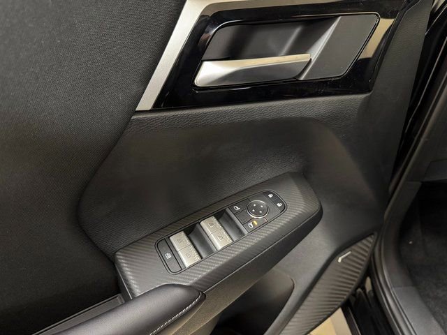 New 2026 Mitsubishi Outlander ES FWD image 7