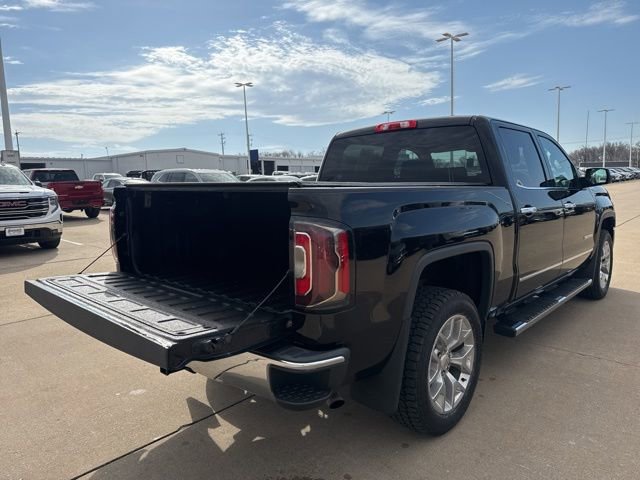 Used 2018 GMC Sierra 1500 SLT w/ SLT Premium Package image 5