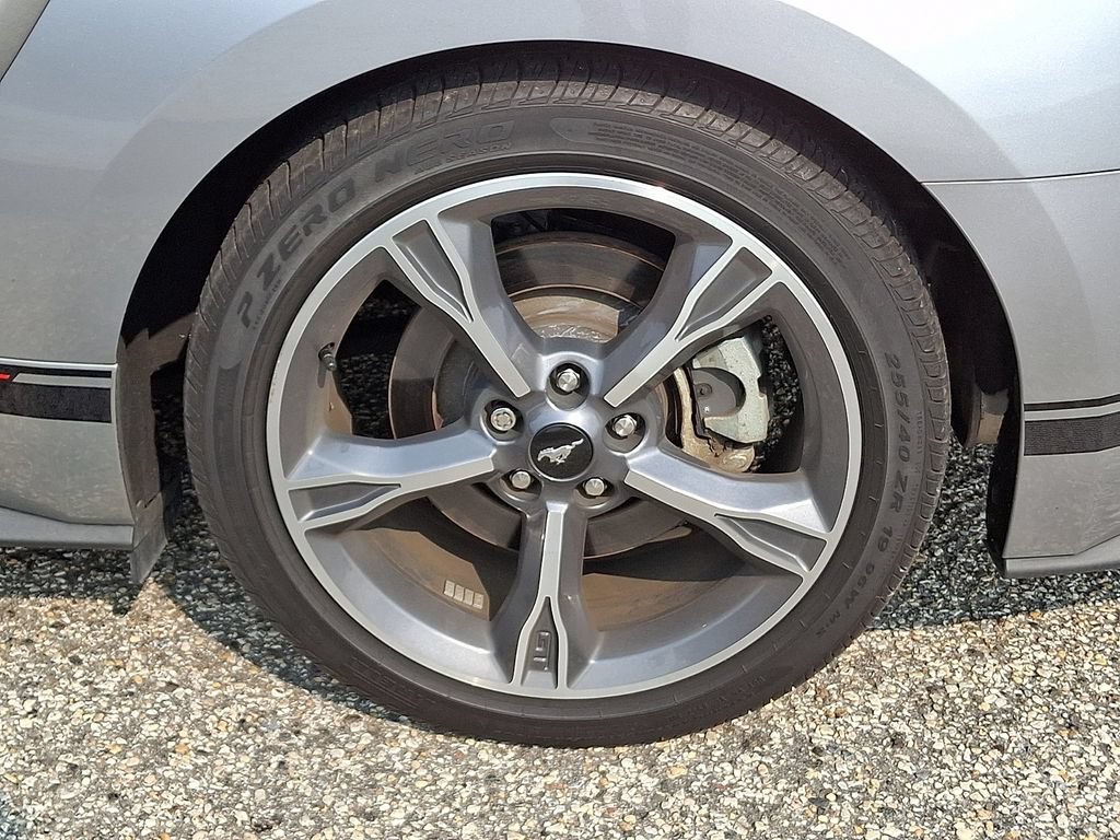 Used 2022 Ford Mustang GT Premium w/ Equipment Group 401A RWD image 8