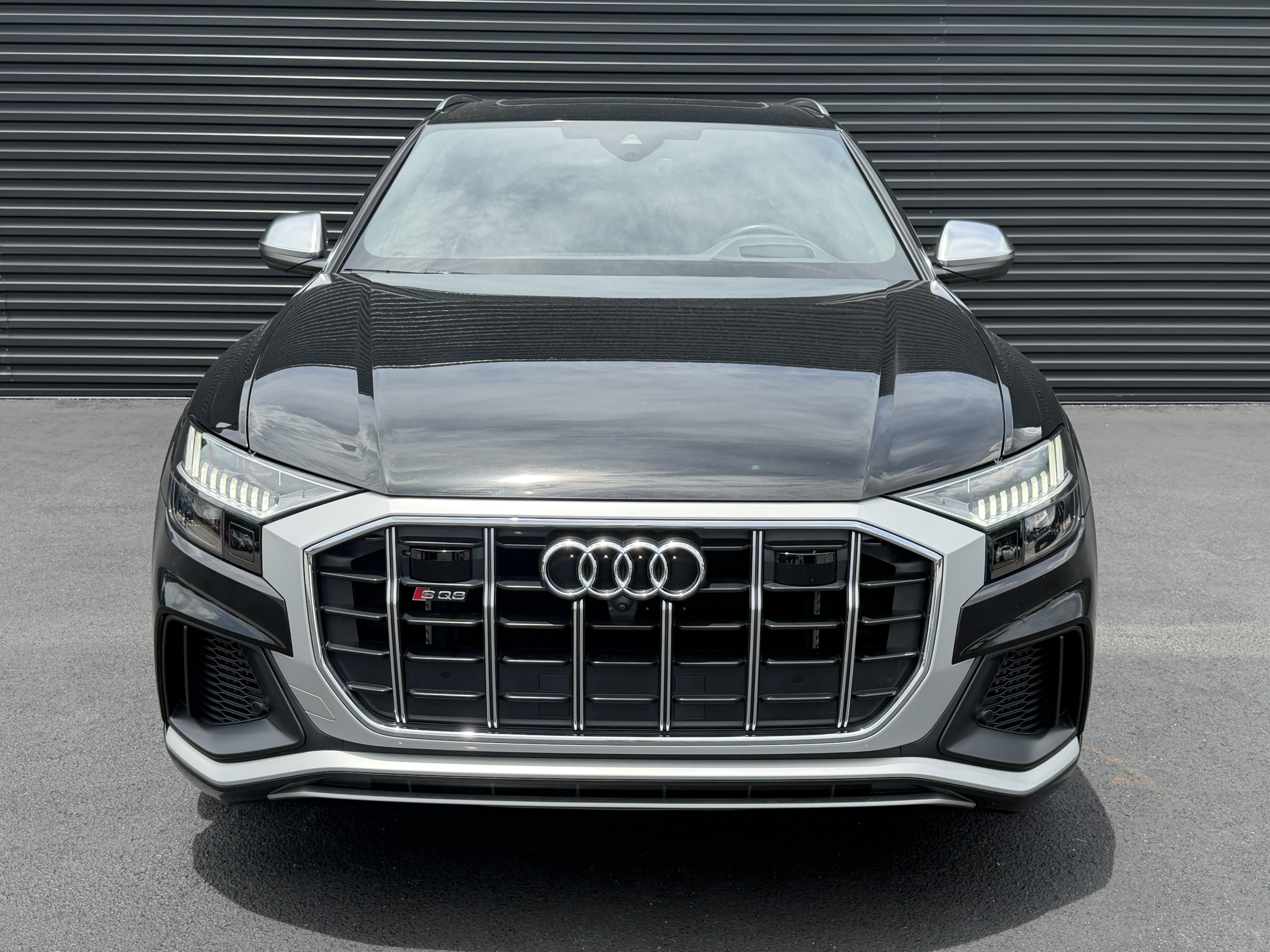 Used 2022 Audi SQ8 Prestige AWD/4WD image 6