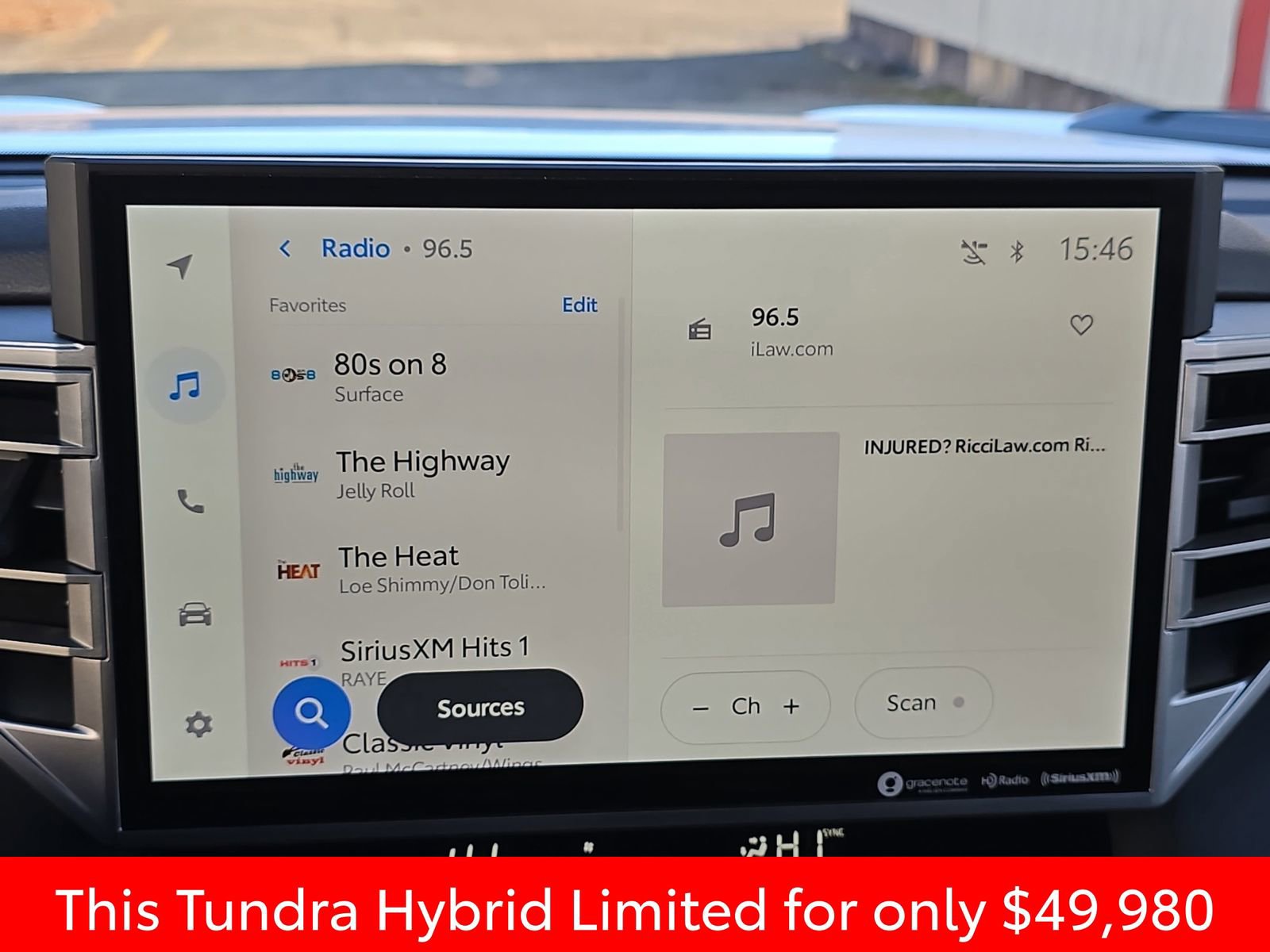 Used 2024 Toyota Tundra Limited image 27