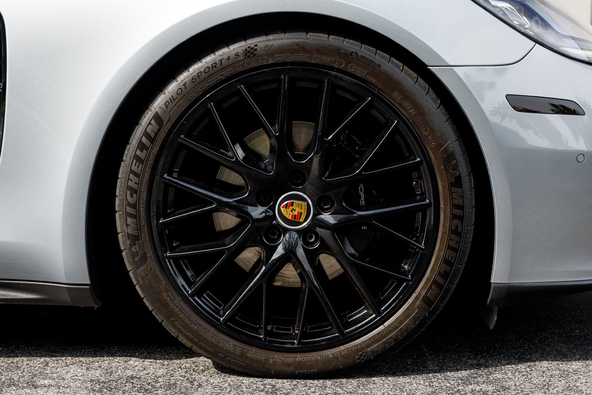 Used 2021 Porsche Panamera image 37