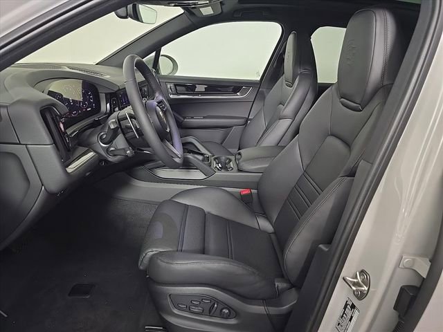 New 2026 Porsche Cayenne image 5