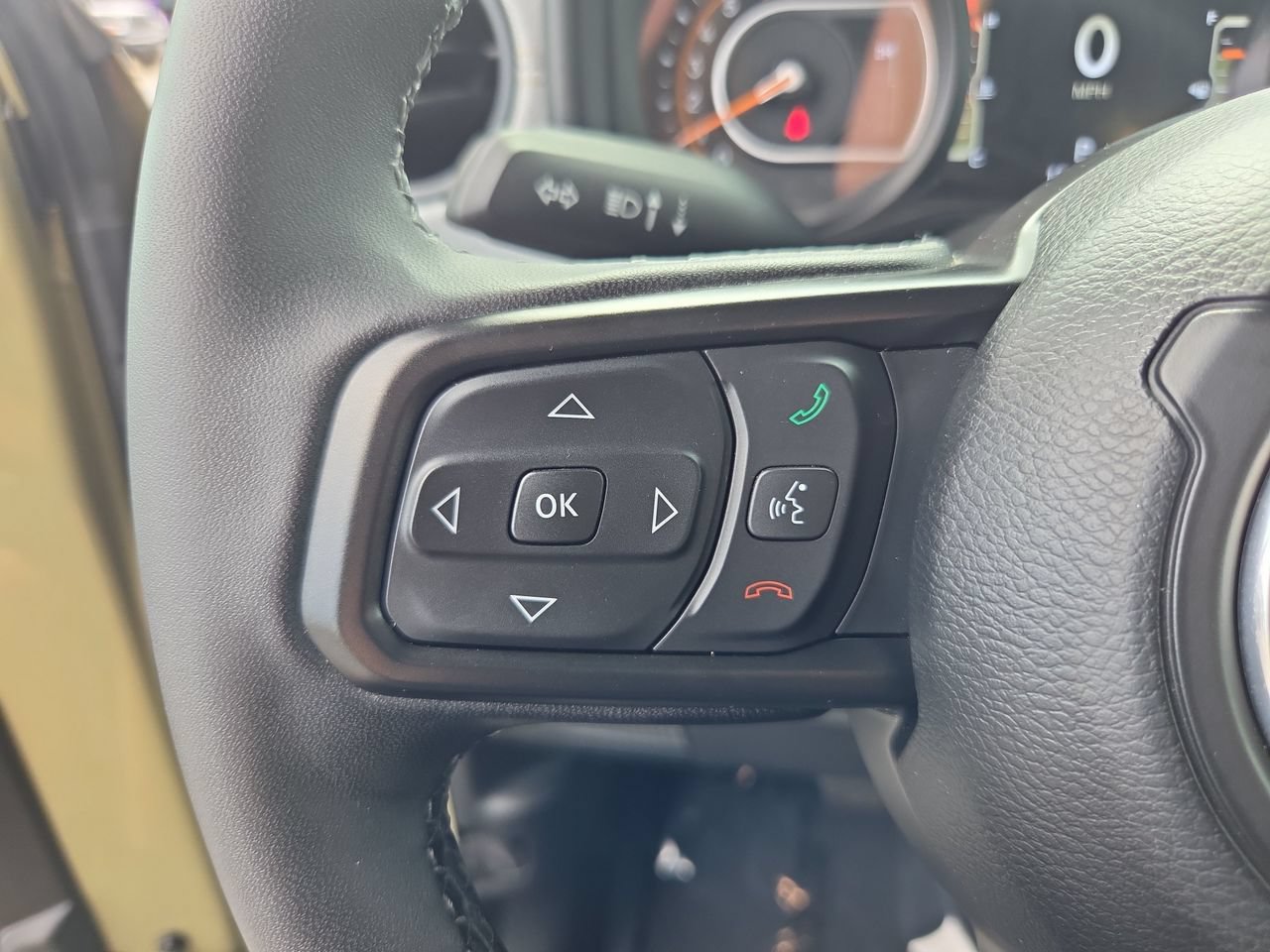 Certified 2025 Jeep Wrangler Sport AWD/4WD image 29