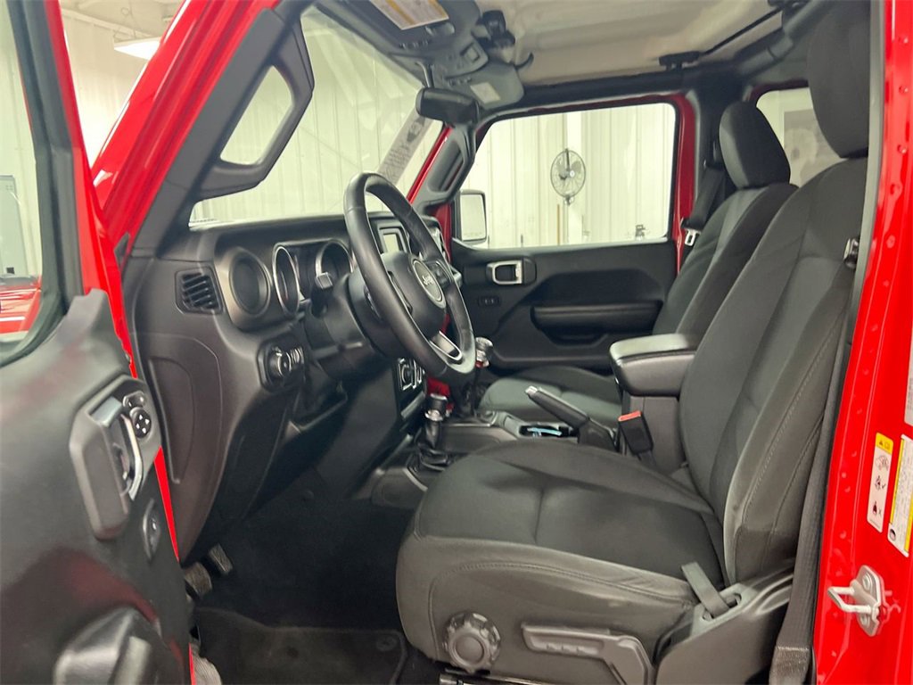 Used 2018 Jeep Wrangler Unlimited Sport S image 18