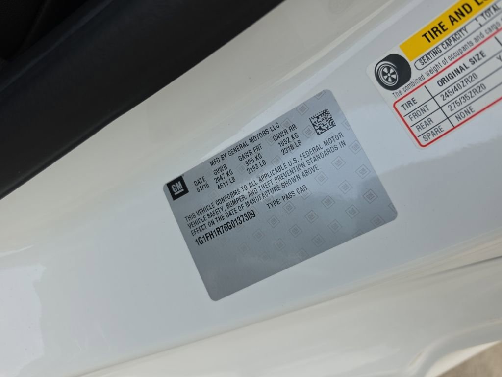 Used 2016 Chevrolet Camaro SS image 40