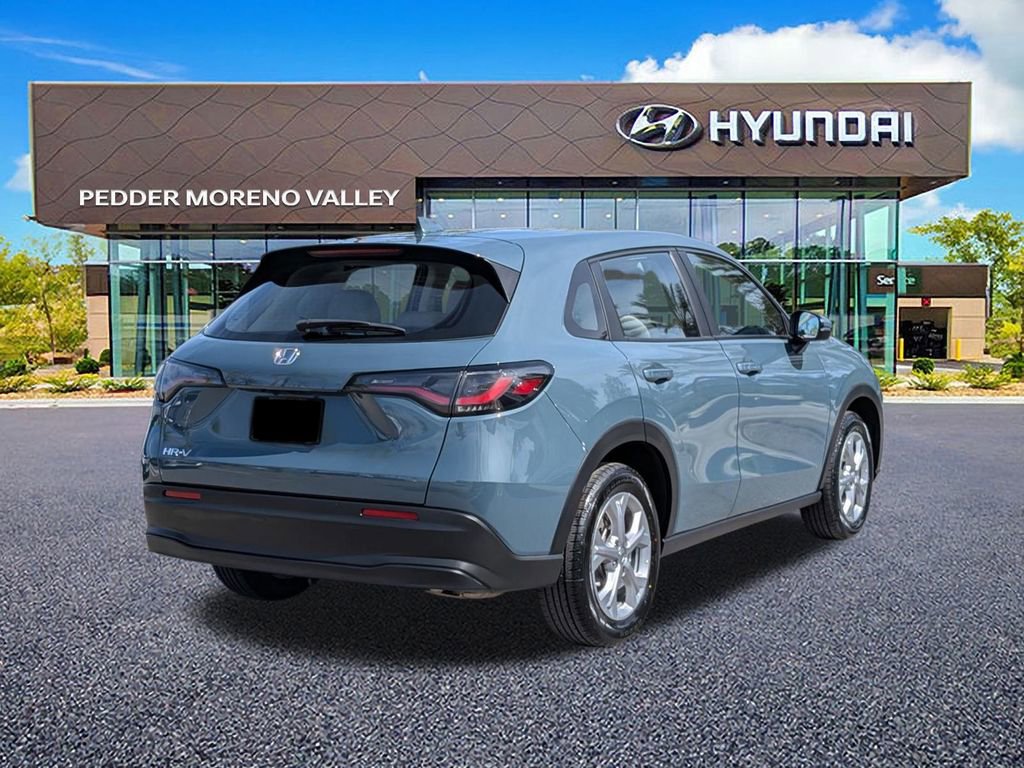 Used 2025 Honda HR-V LX image 4