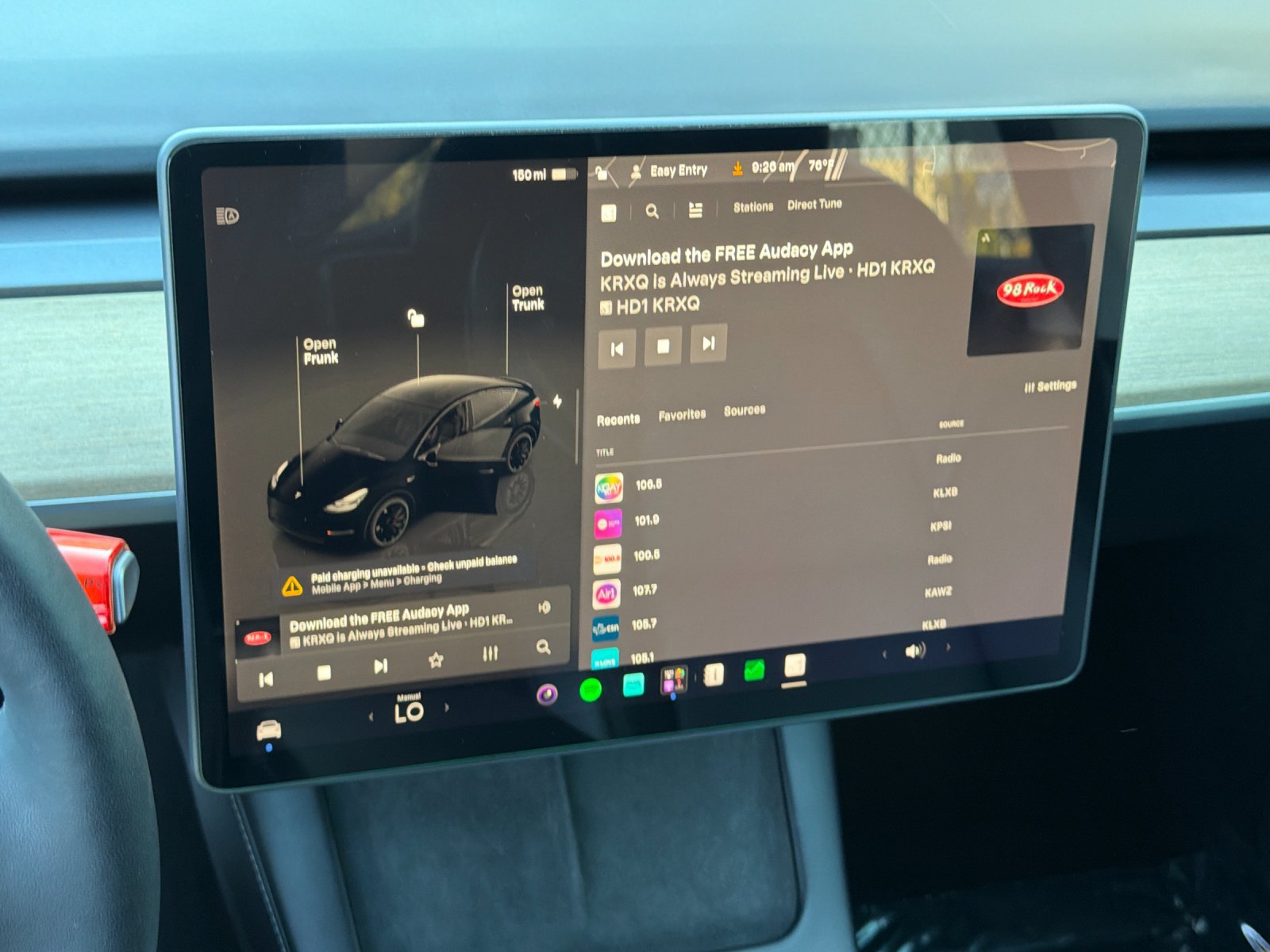Used 2022 Tesla Model Y Performance AWD/4WD image 17
