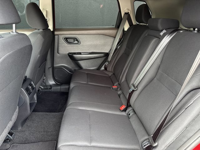 Certified 2023 Nissan Rogue S FWD image 6