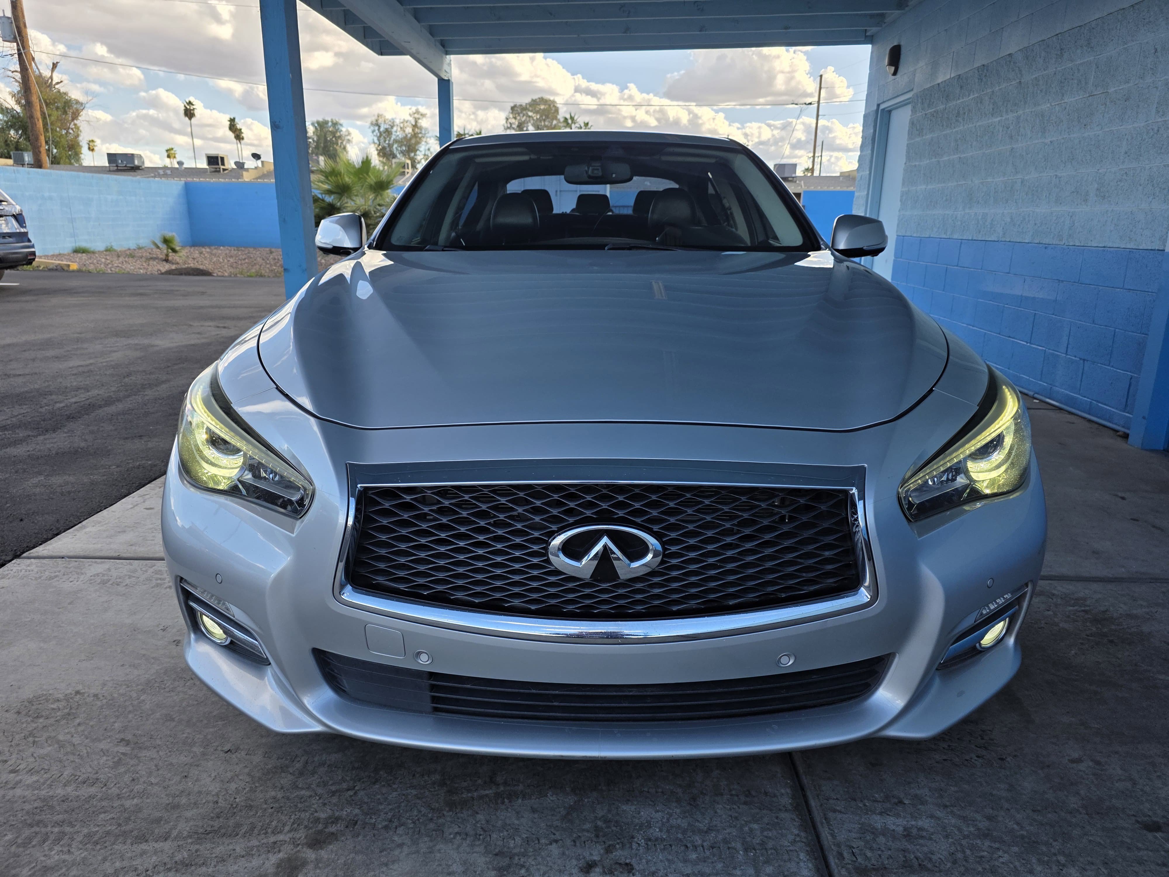 Used 2016 INFINITI Q50 Hybrid w/ Technology Package image 7