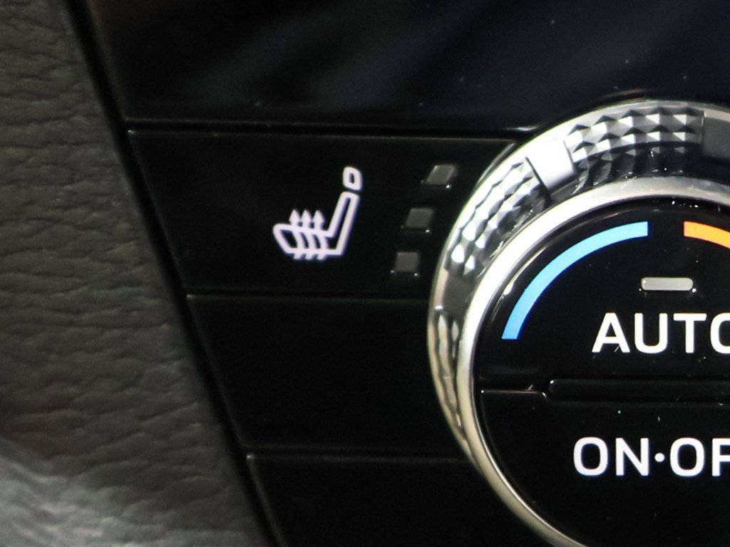New 2025 Mitsubishi Outlander SE image 53