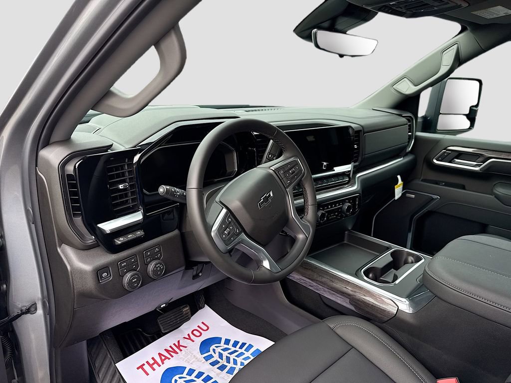 New 2026 Chevrolet Silverado 3500 LTZ w/ LTZ Plus Package AWD/4WD image 9