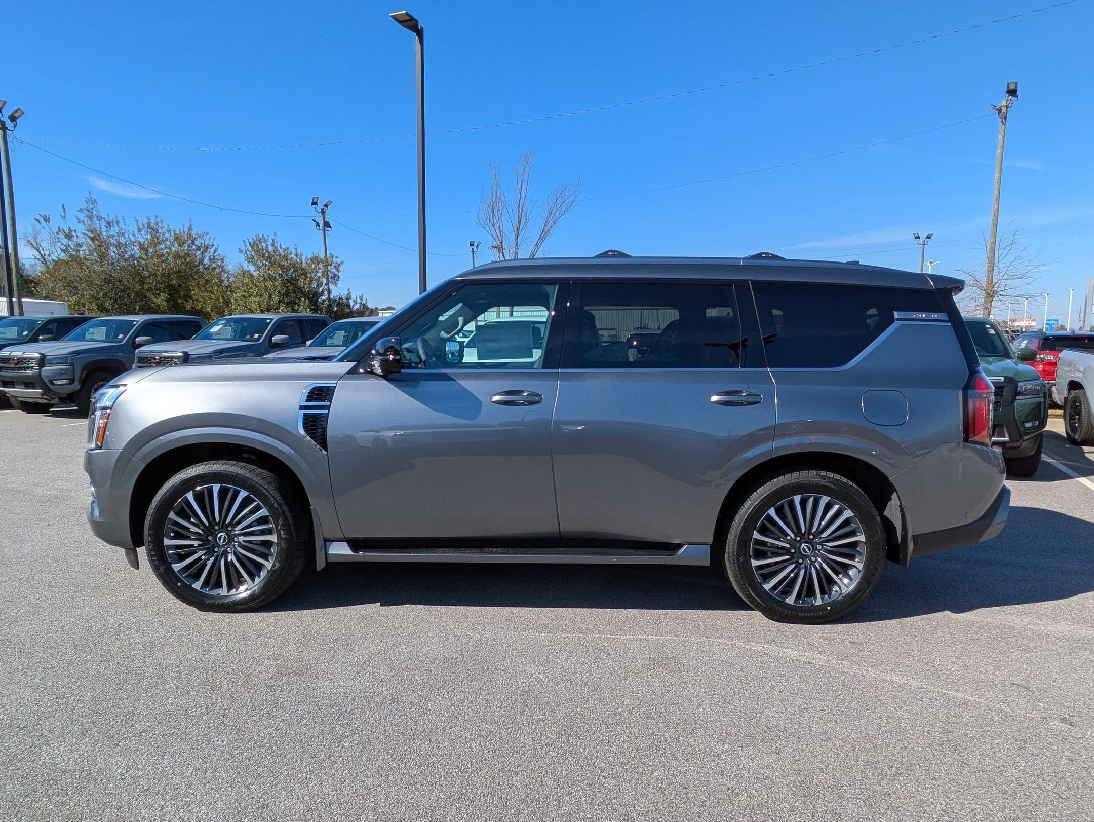 New 2026 Nissan Armada Platinum Reserve image 7