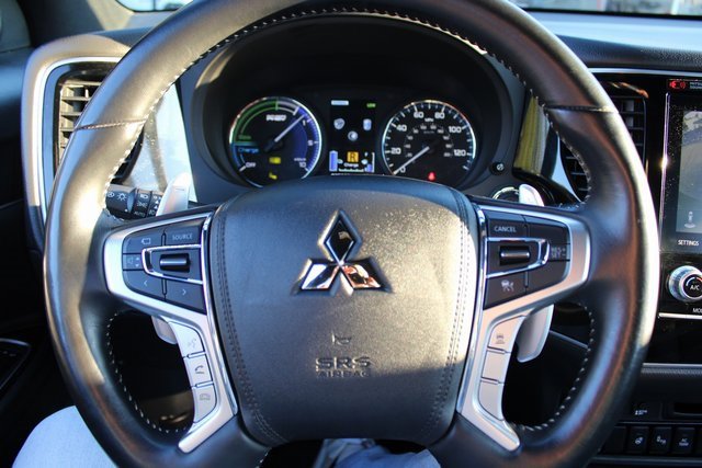Used 2022 Mitsubishi Outlander LE image 14