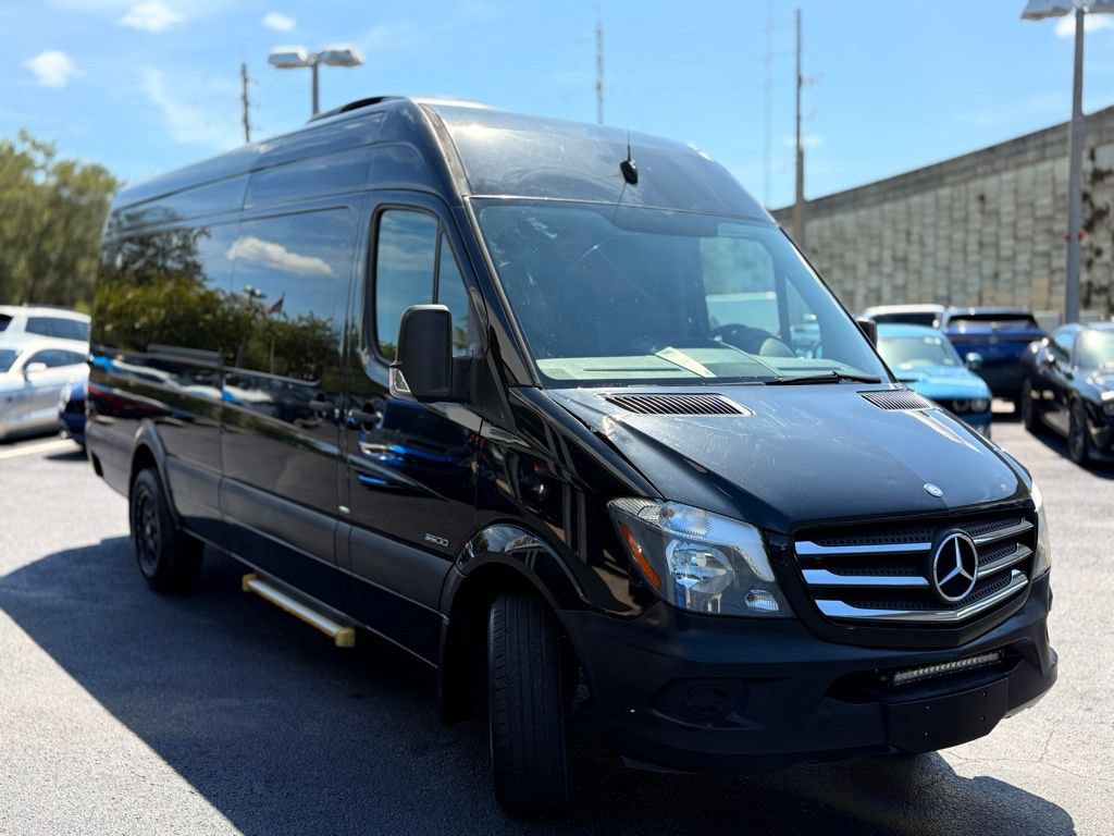 Used 2015 Mercedes-Benz Sprinter 3500 image 12