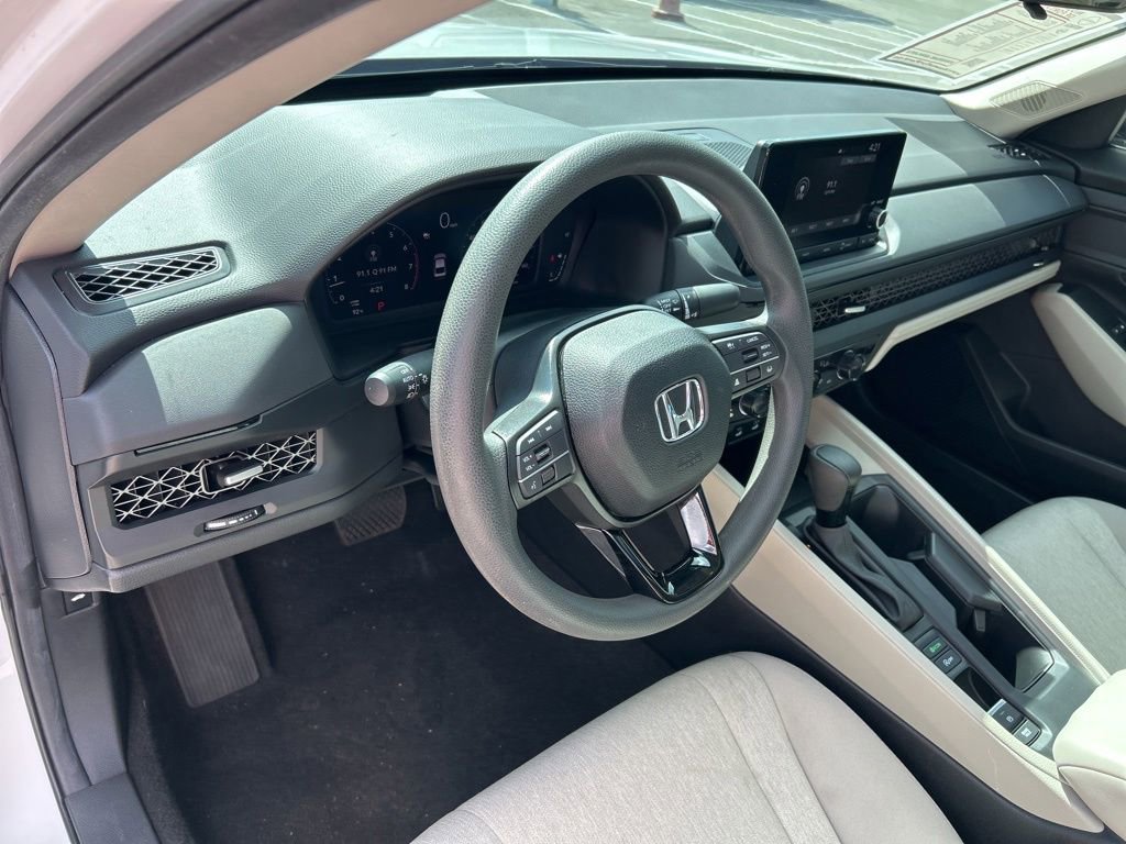 Used 2025 Honda Accord SE image 22