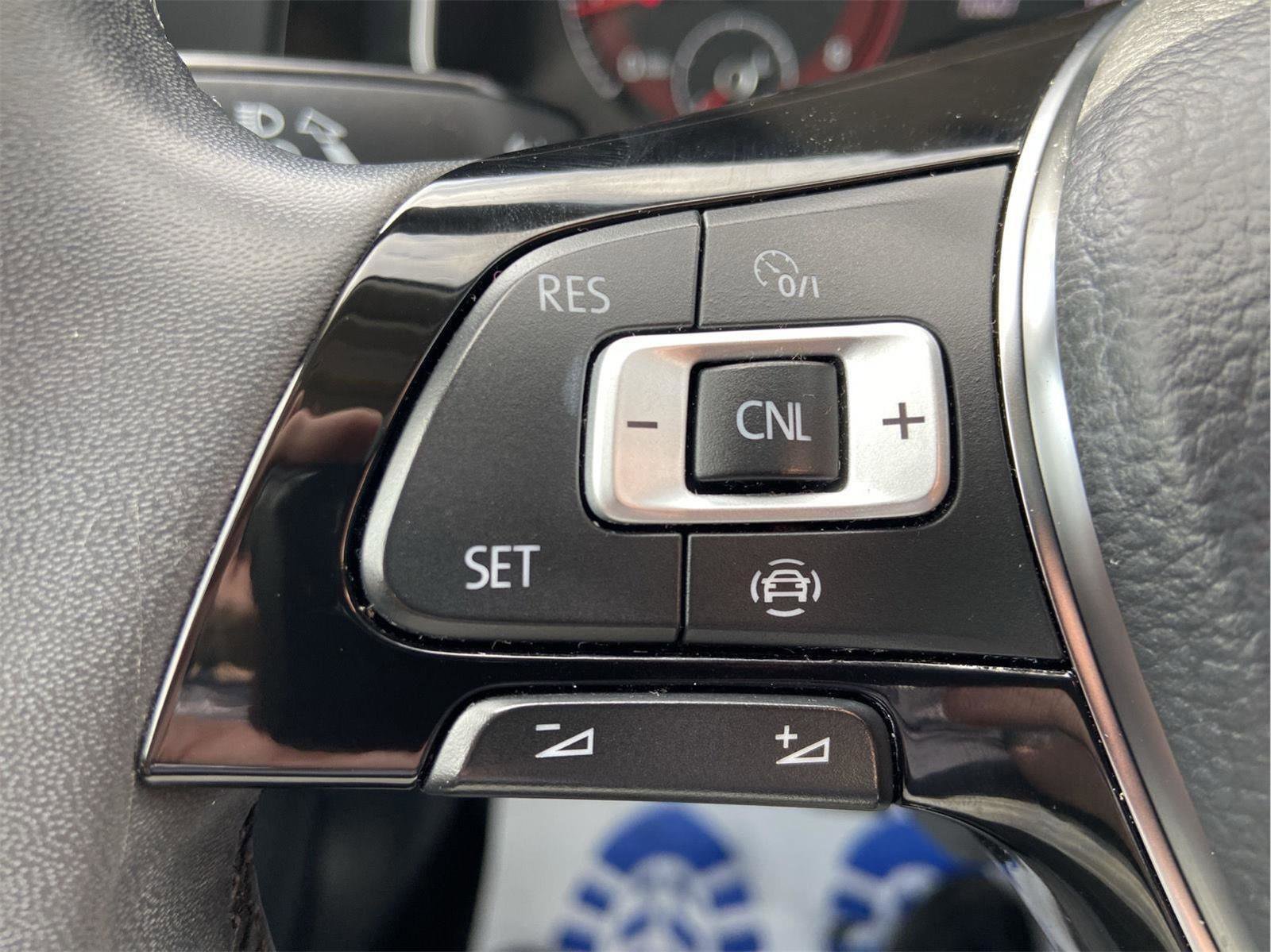 Used 2020 Volkswagen Jetta SE image 21