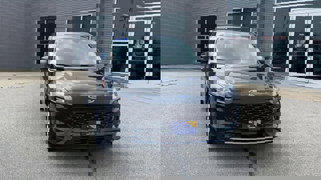 Certified 2022 Ford Escape S image 4