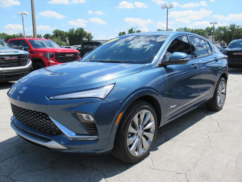 Certified 2024 Buick Envista Avenir FWD image 3