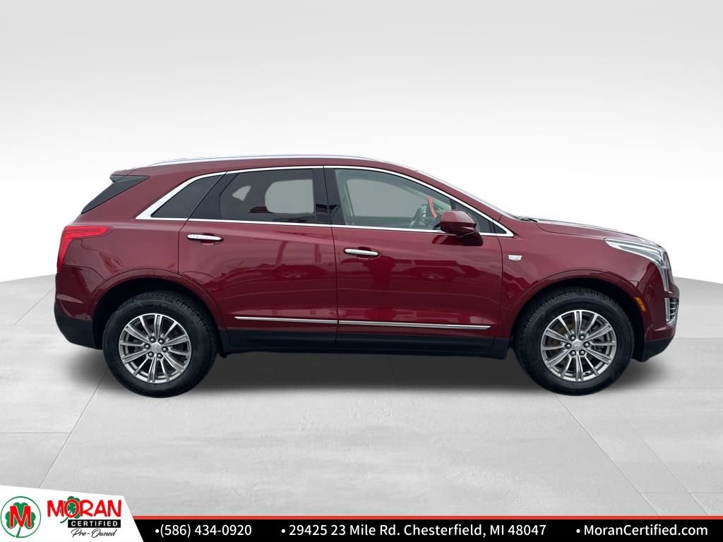 Used 2018 Cadillac XT5 Luxury w/ Driver Awareness Package FWD image 6