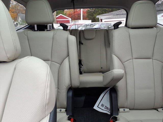 Used 2019 Subaru Ascent Limited image 38
