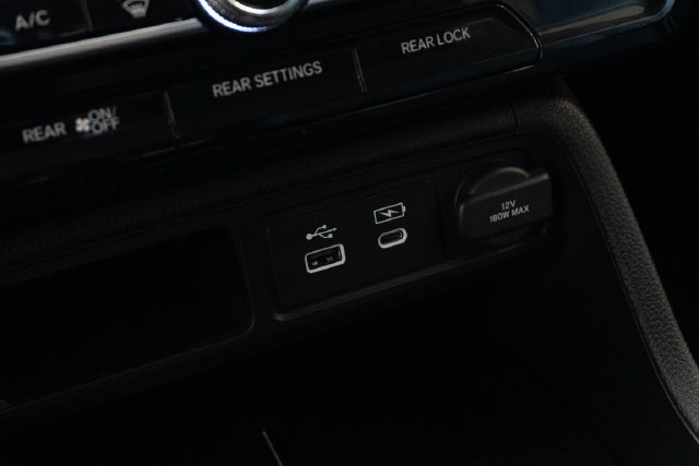 Used 2025 Honda Pilot EX-L image 23