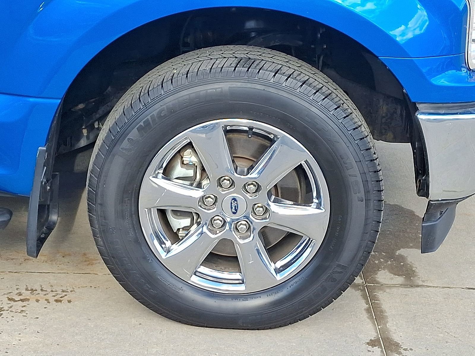 Used 2019 Ford F150 XLT w/ Equipment Group 302A Luxury image 8