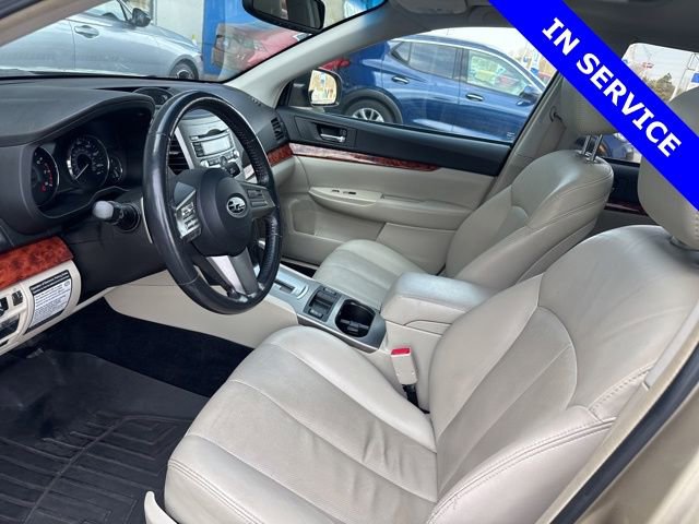 Used 2010 Subaru Outback 2.5i Limited w/ Popular Equipment Group 2A image 7