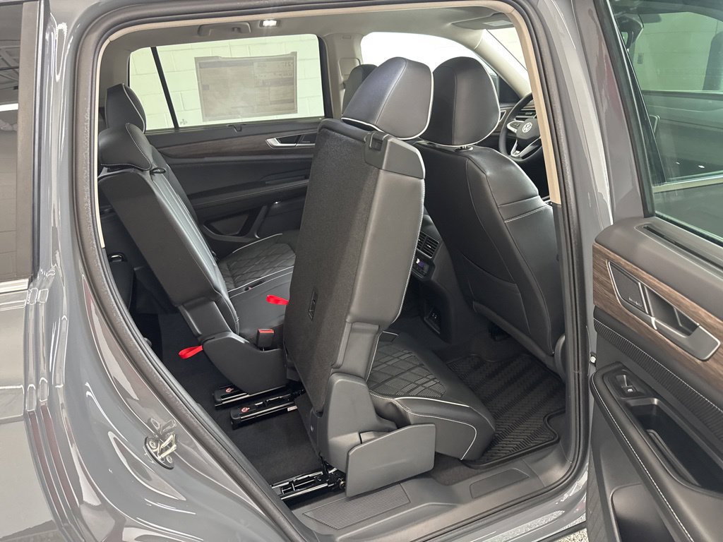 New 2026 Volkswagen Atlas SEL Premium R-Line AWD/4WD image 14