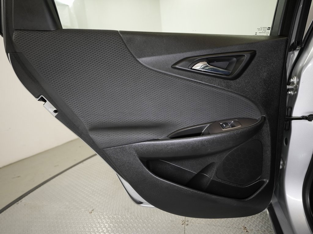 Used 2018 Chevrolet Malibu LT image 11