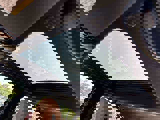 Used 2025 BMW 330i xDrive Sedan w/ Convenience Package image 44