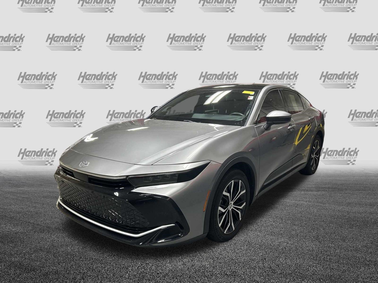 Used 2023 Toyota Crown AWD/4WD image 37
