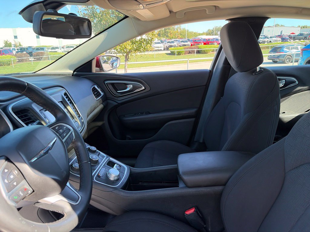 Used 2015 Chrysler 200 Limited w/ Convenience Group FWD image 41