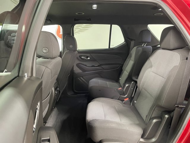 Used 2023 Chevrolet Traverse LT image 20