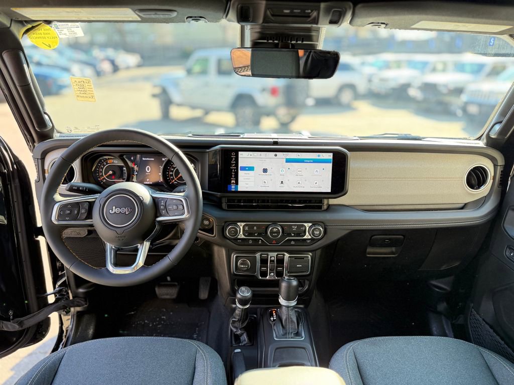 Used 2024 Jeep Wrangler Sahara w/ Technology Group image 13