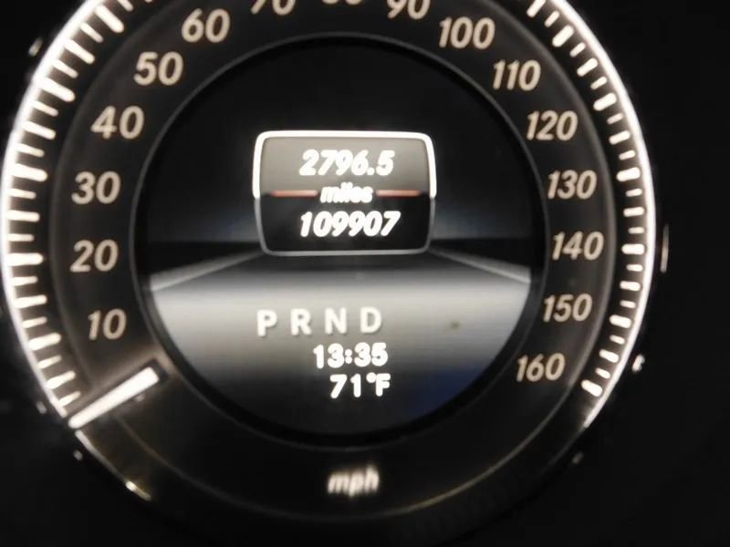 Used 2015 Mercedes-Benz C 250 Coupe image 21