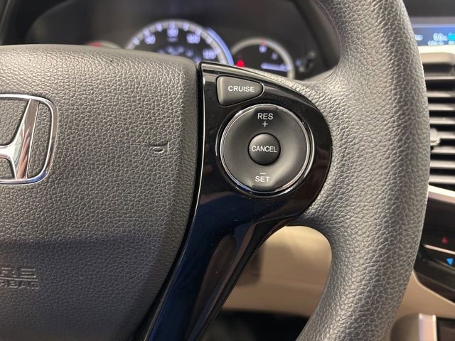 Used 2016 Honda Accord EX image 25