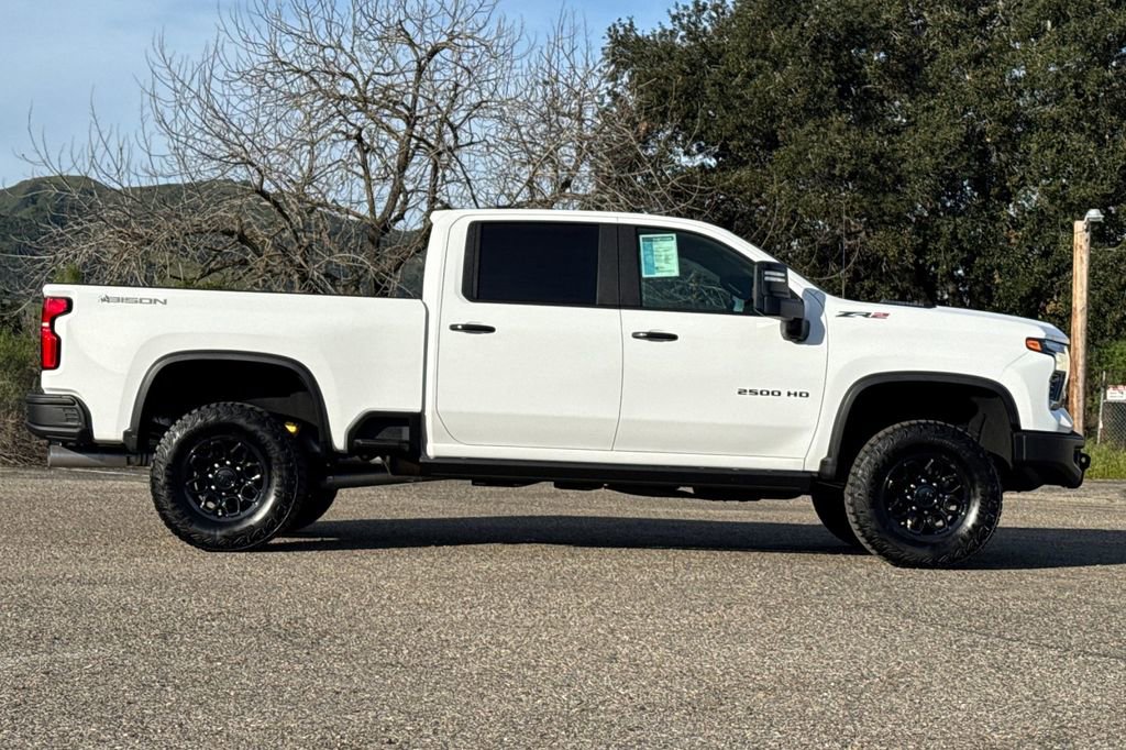Certified 2024 Chevrolet Silverado 2500 ZR2 w/ ZR2 Bison Edition image 3