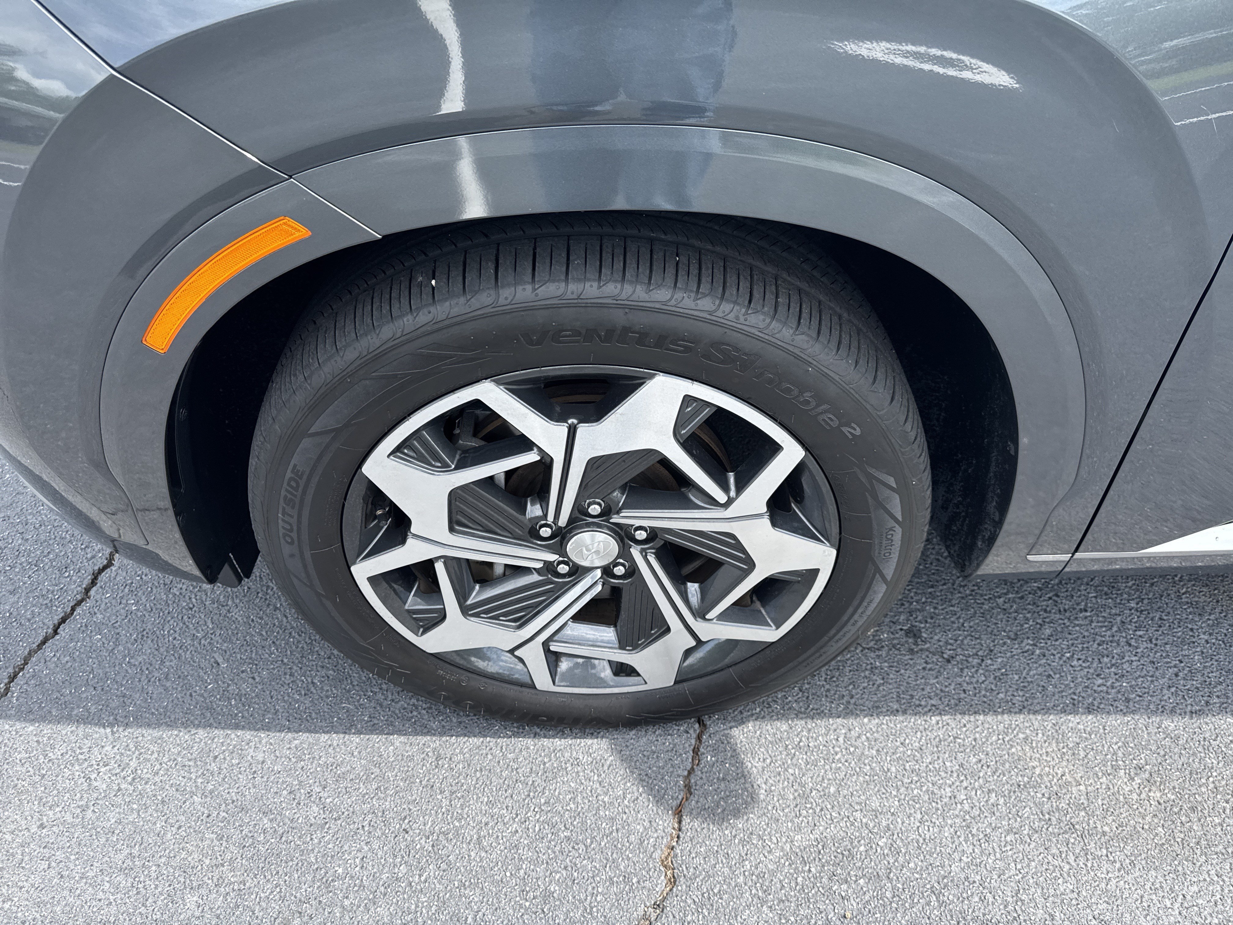 Used 2022 Hyundai Palisade Calligraphy w/ Cargo Package FWD image 9
