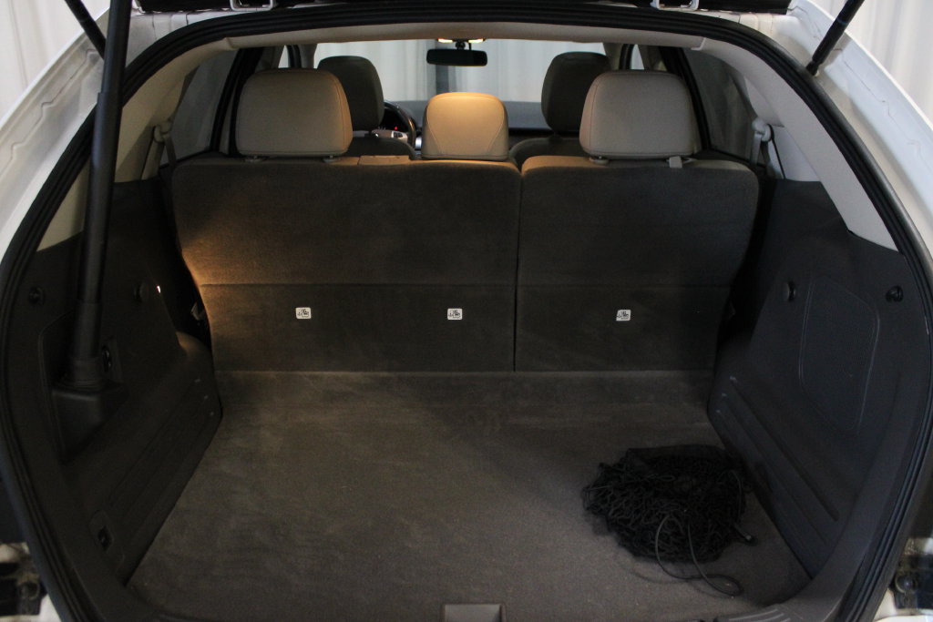 Used 2013 Ford Edge Limited FWD image 33