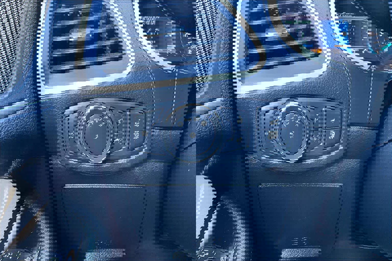 Used 2020 Ford Edge SEL w/ Convenience Package image 33