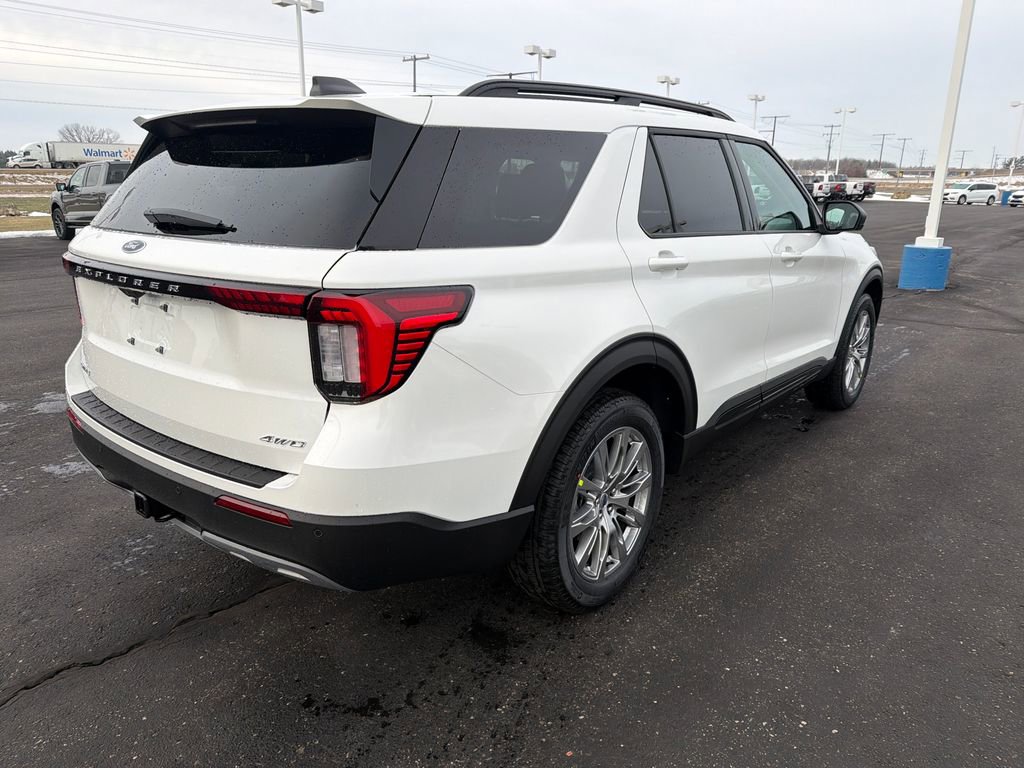 New 2026 Ford Explorer Active w/ Active Comfort Package image 5