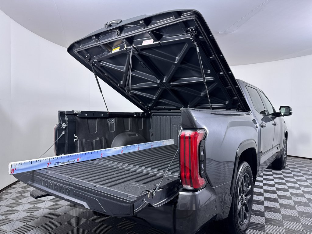 Used 2024 Toyota Tundra Platinum AWD/4WD image 6