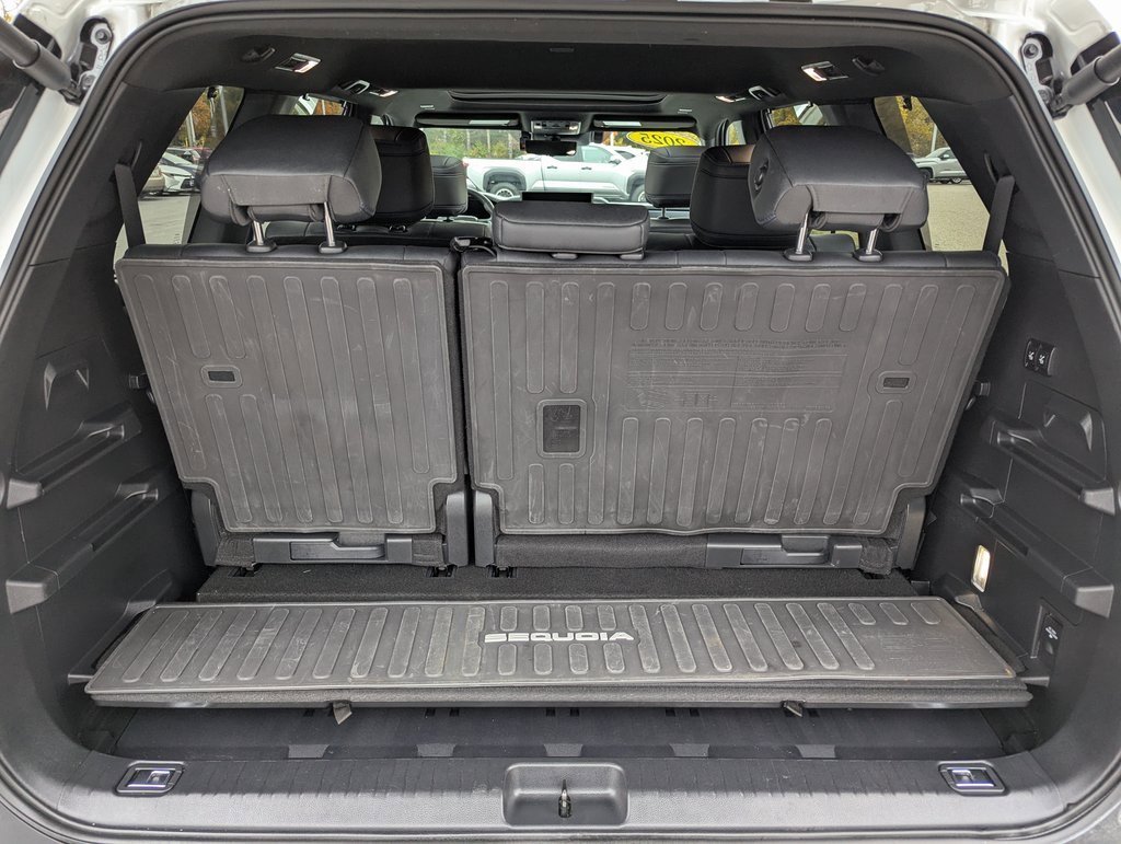 Used 2025 Toyota Sequoia Platinum image 14