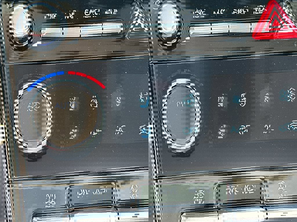 New 2025 Hyundai Santa Fe Calligraphy image 22