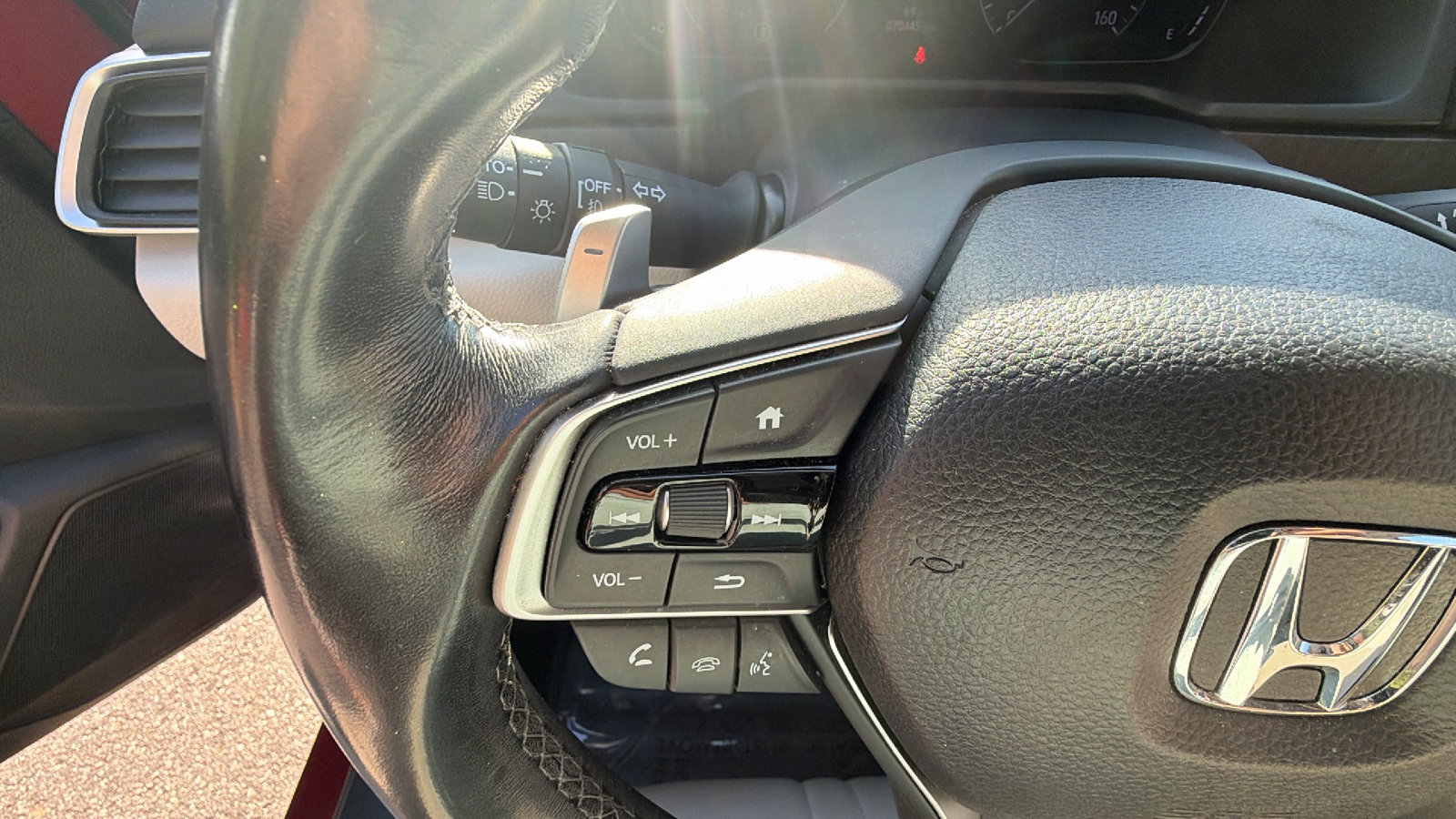 Used 2019 Honda Accord Touring image 28