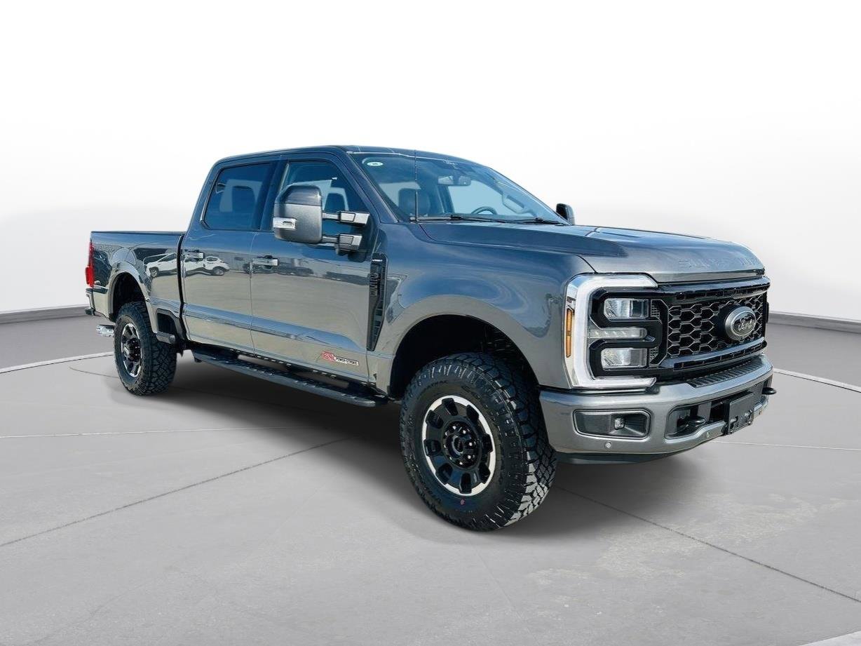 New 2026 Ford F250 Lariat w/ Tremor Off-Road Package image 2