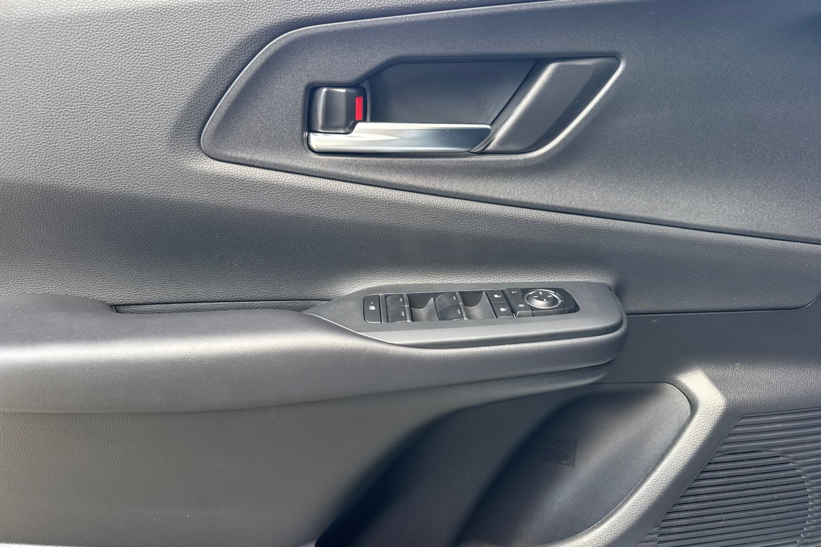 New 2027 Toyota Prius LE FWD image 14
